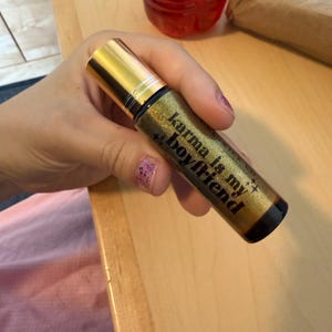 hishfifhkne added a photo of their purchase