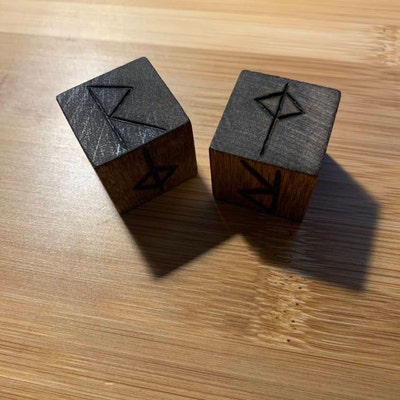 Hindi devanagari Digits Wooden Dice Hand Burned // Gifts for Him
