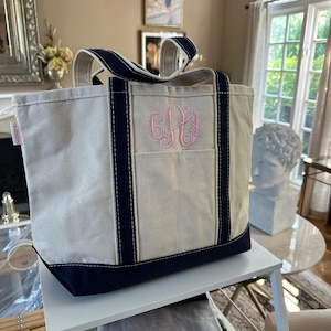 Carlyn added a photo of their purchase
