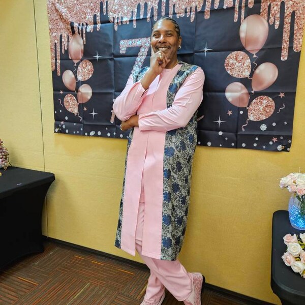 Lovely Couple Spotted In Igbo Traditional Isiagu Outfit - Foto 10