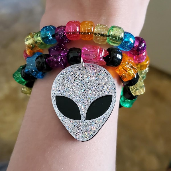 LGBTQ+ Pride Kandi Star Bracelets - Etsy