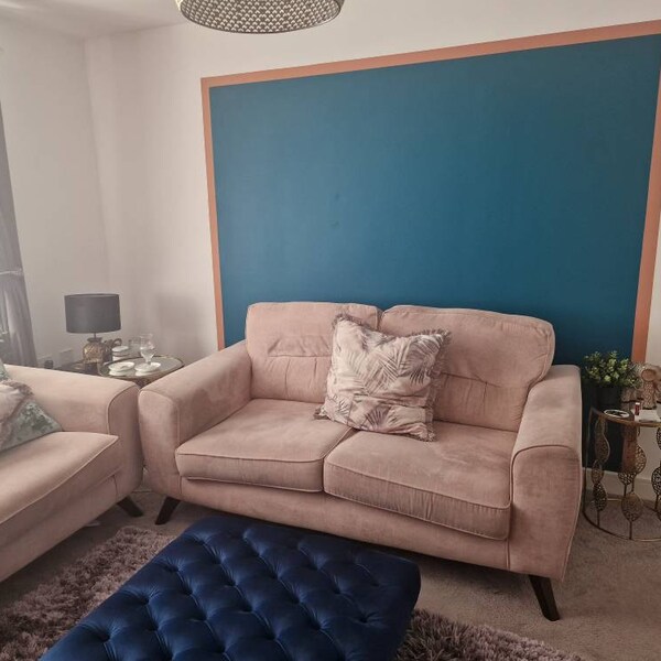 Tabouret bas en velours et métal doré - Bleu - ESMEA