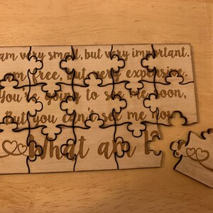 Spanish Baby Reveal Puzzle - 'What Am I (Que Soy?)' 15-Piece Basswood Jigsaw, Pregnancy Announcement - View #12