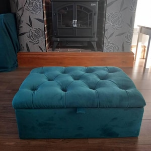 Lee added a photo of their purchase