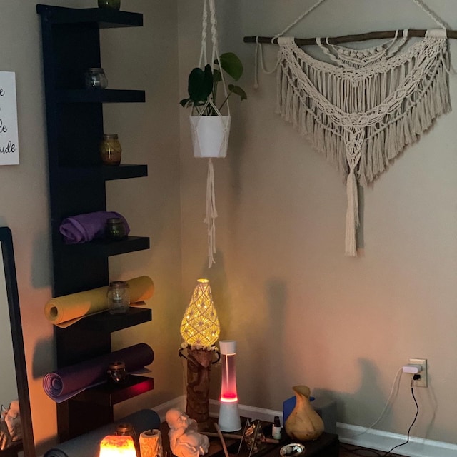 How to Add Layers to Your Macrame Wall Hanging - A DIY Home Decor Project –  Bochiknot