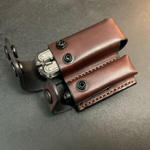 レザーマンマルチツール＋フェニックスフラッシュライト用EDCツール