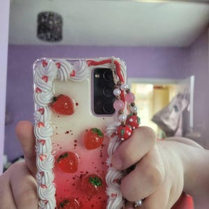 iPhoneアクセサリー cake Creative Cake Holder Design Fold Camera Mirror Stand TPU