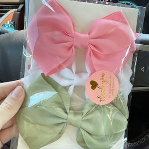 Kaitlyn added a photo of their purchase