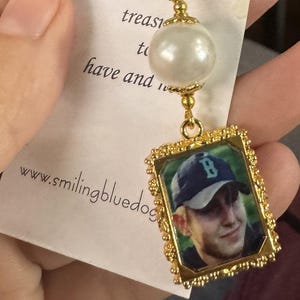 Gold tones Wedding bouquet photo charm. Ivory pearl photo charm. Bridal shower gift. Memorial photo charm.