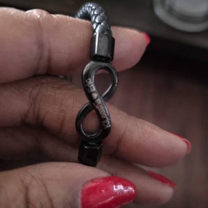 KiLeasha added a photo of their purchase