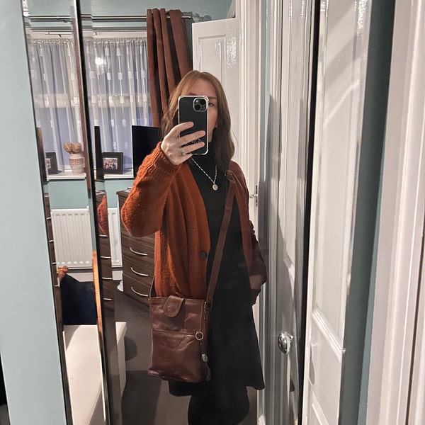 Phoebe knotted shoulder bag