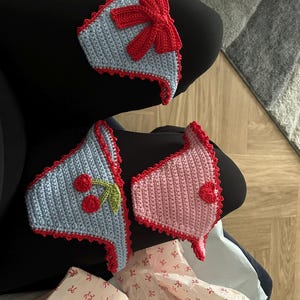Zoe added a photo of their purchase