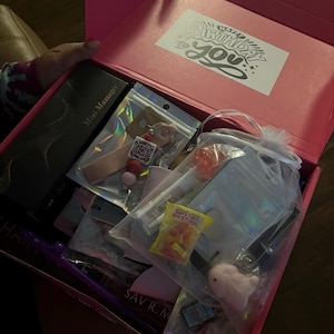 Vanessia added a photo of their purchase