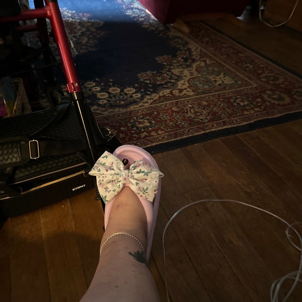 Women Summer Artsy Flower Linen Slippers main image 1