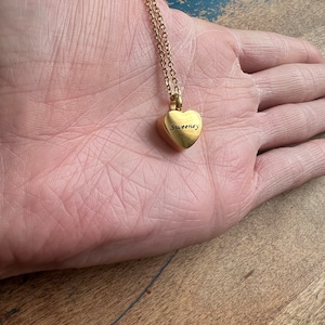 Catalina added a photo of their purchase