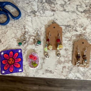 Katelyn added a photo of their purchase