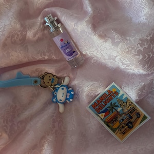 Jennae added a photo of their purchase