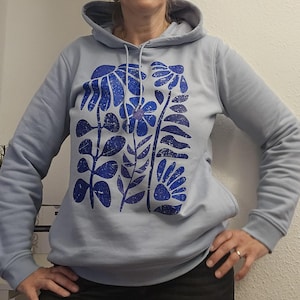 Alice added a photo of their purchase