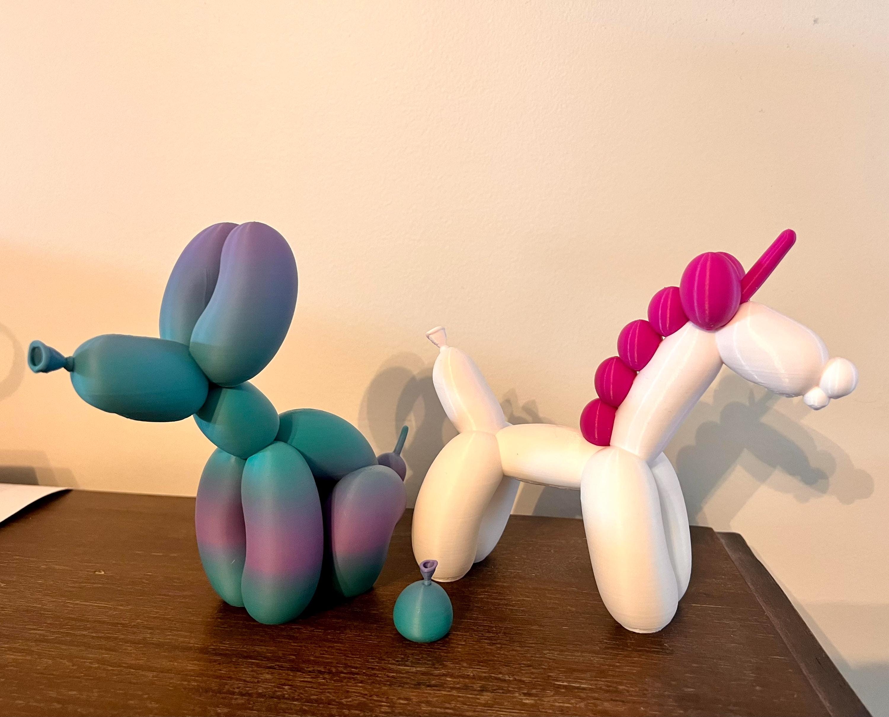 Stanley the Pooping Ballon Animal - Multiple Sizes - Great for your desk or a fun Decoration