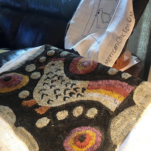 Rug Hooking Pattern on Linen Antique Flower Basket - Etsy
