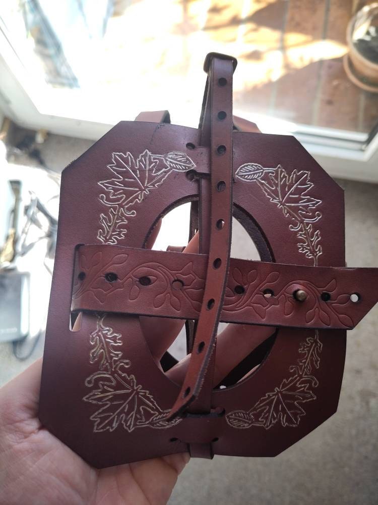 Book Holder - larp leather book bag -  book lover gift - waist book Holster - Book of shadows - spell book - witchcraft gold brown