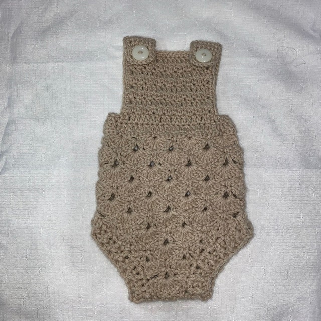 Crochet PATTERN Baby Romper sizes 0-3 and 6-12 Months english Only