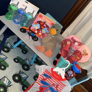 Alyssa added a photo of their purchase