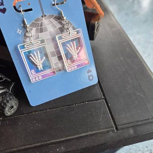 Jen added a photo of their purchase