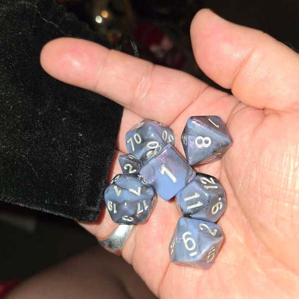 Dnd Character Journals / Beautiful Compact Class Notebooks for