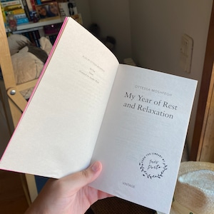 Inês added a photo of their purchase
