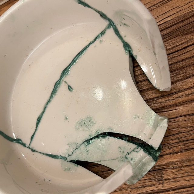 How to Repair Your Broken Ceramics with Kintsugi — The Green Mad House