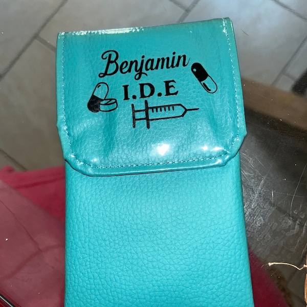 Pochette Stylo Infirmi re MOYEN FORMAT Aide soignante M dical pochette-stylo-infirmi-re-moyen-format-aide-soignante-m-dical