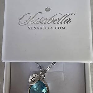 Athena added a photo of their purchase