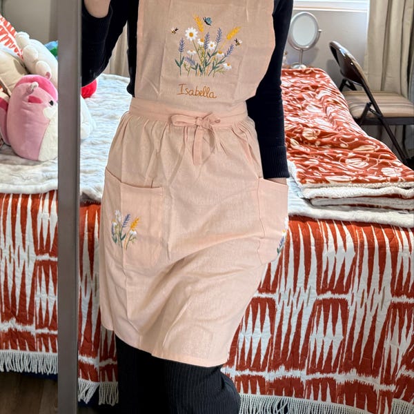 FLORAL EMBROIDERED APRON