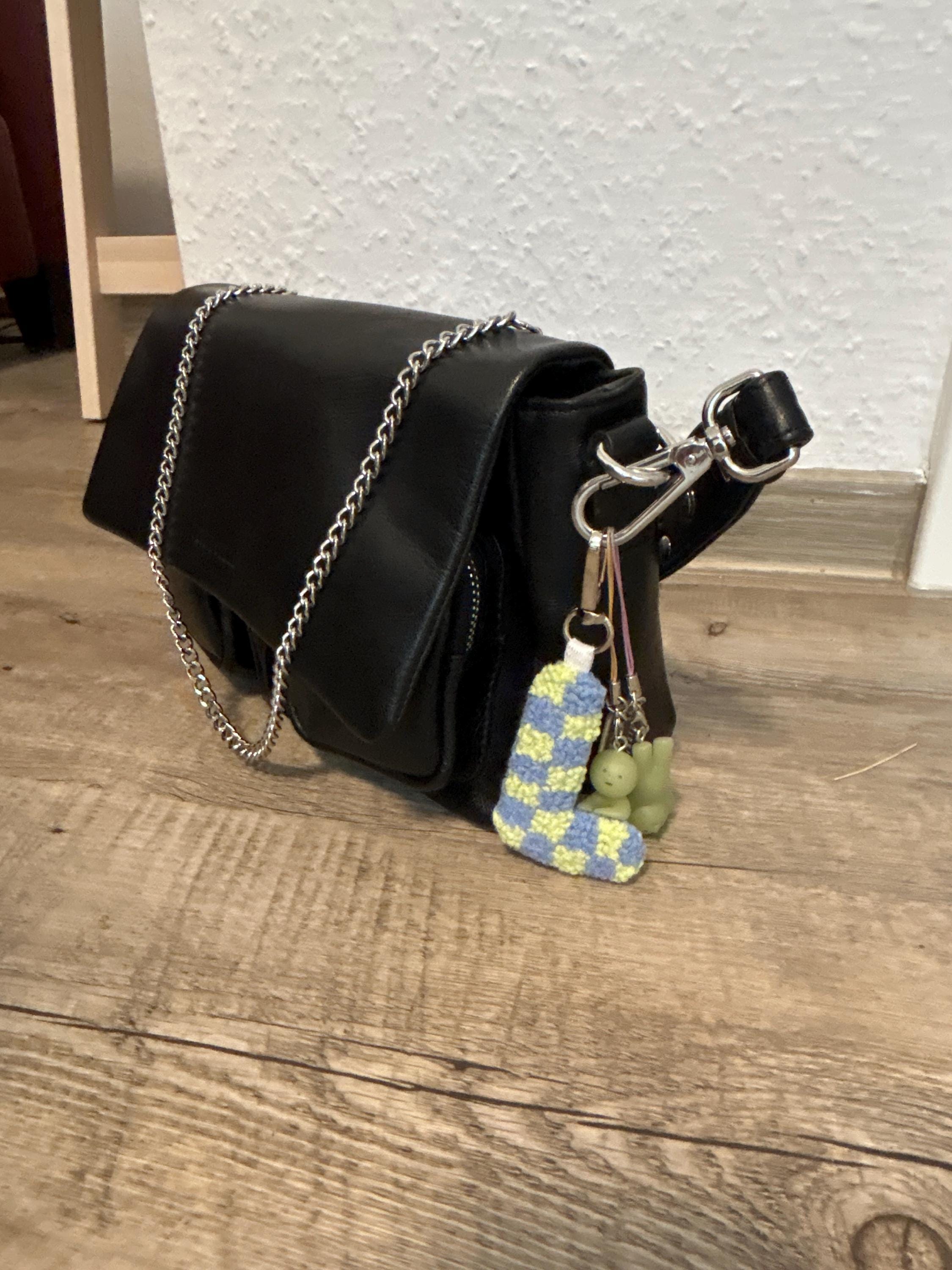 I really love the charm! Gonna have it on my bag every day 🥰