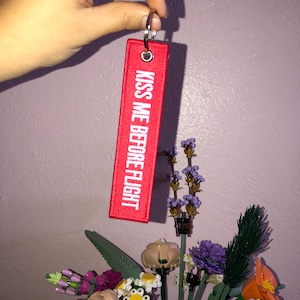 Itzel added a photo of their purchase