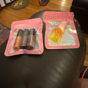 Alice added a photo of their purchase