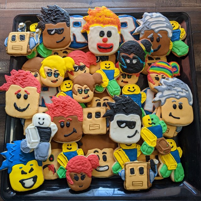 Roblox Noob skin Cookie Cutters // Video Games // crafts, fondant, clay,  play dough