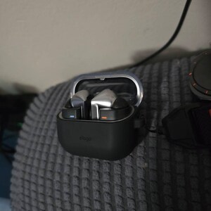 TooMuchViagra added a photo of their purchase