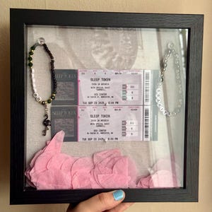 Hayley added a photo of their purchase