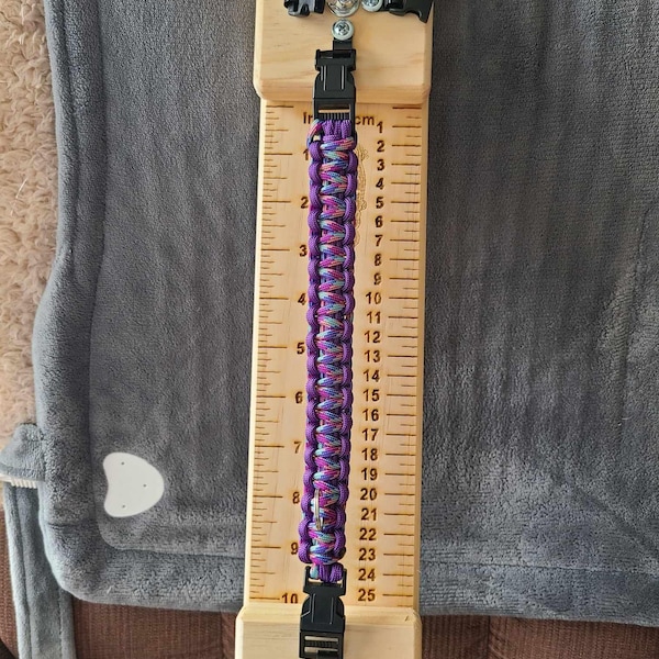 Professional Paracord Jig - 24" Model For Making Bracelets, Keychains & DIY Projects (Includes Buckles)