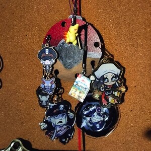 ポケモンレジェンド アルセウストレーナー 木製チャーム - Etsy 日本