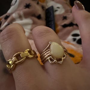 Alyssa added a photo of their purchase