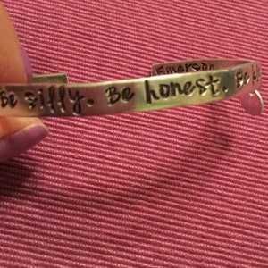 Laura hat ein Foto des gekauften Artikels hinzugefügt