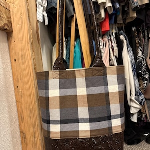 Rayna added a photo of their purchase