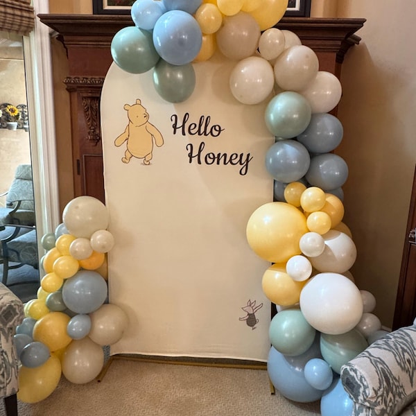 Classic Winnie the Pooh Balloon Garland Kit | Retro Winnie the Pooh ...