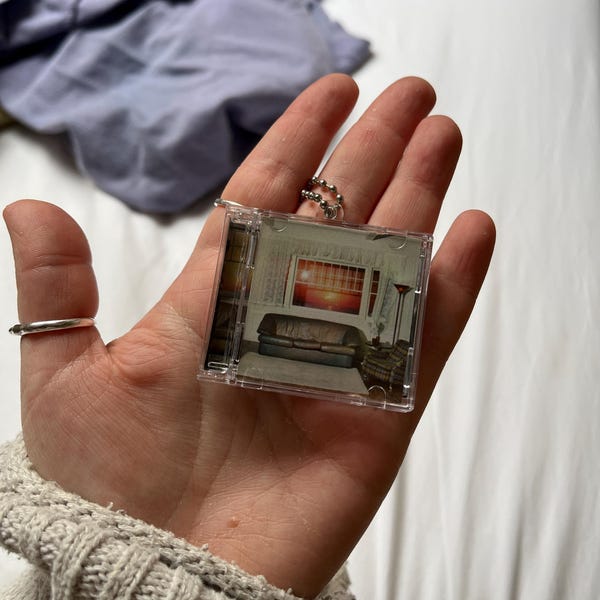 Custom CD Keychain Mini Album With NFC – Play Your Favorite Music ...