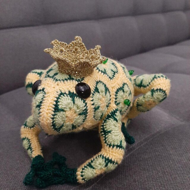 Tomato the Frog Prince African Flower Crochet Pattern - Etsy
