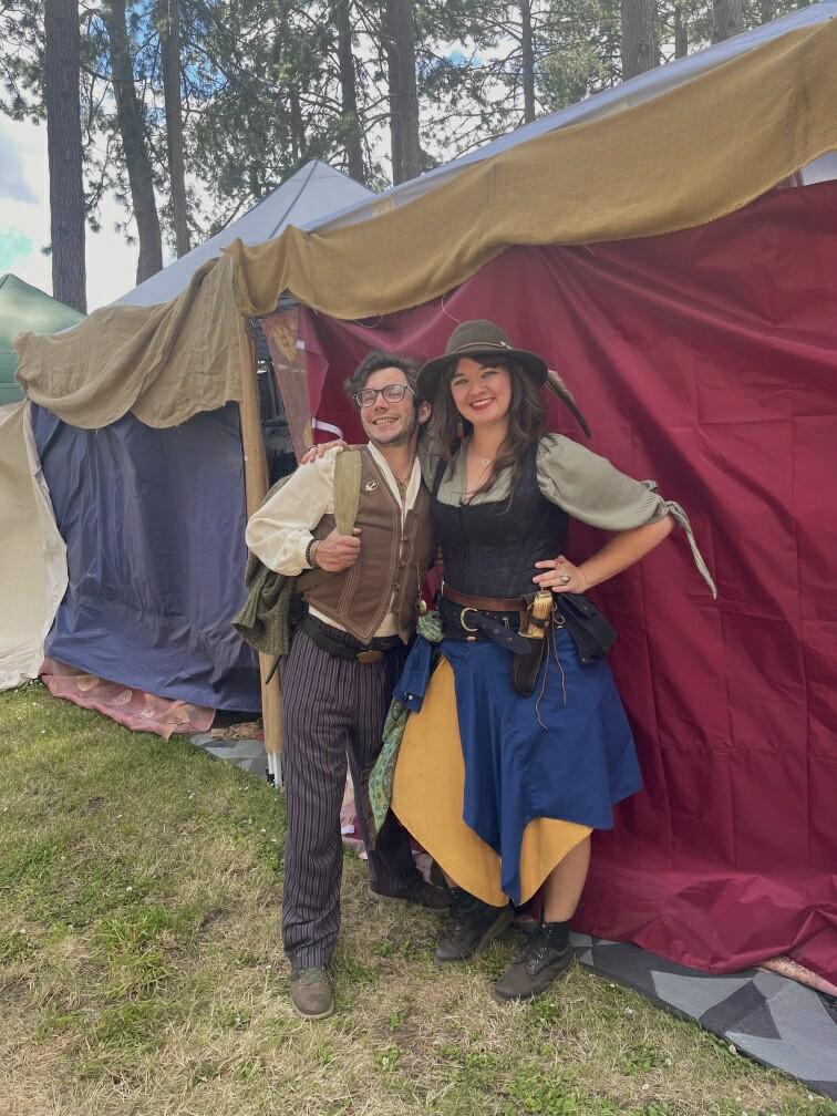 Pocket belt ~ Utility belt ~ Festival and travel hip bag ~ With 5 pockets ~ Black cotton ~ Unisex ~ The Celticbelt