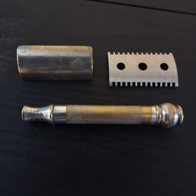 Vintage MINORA 5 Count Double Edge Razor Blades New in Package - Etsy